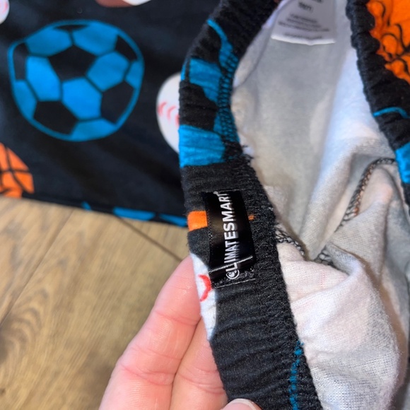 Boys pajama pants size 6/7 NWOT - Picture 6 of 8